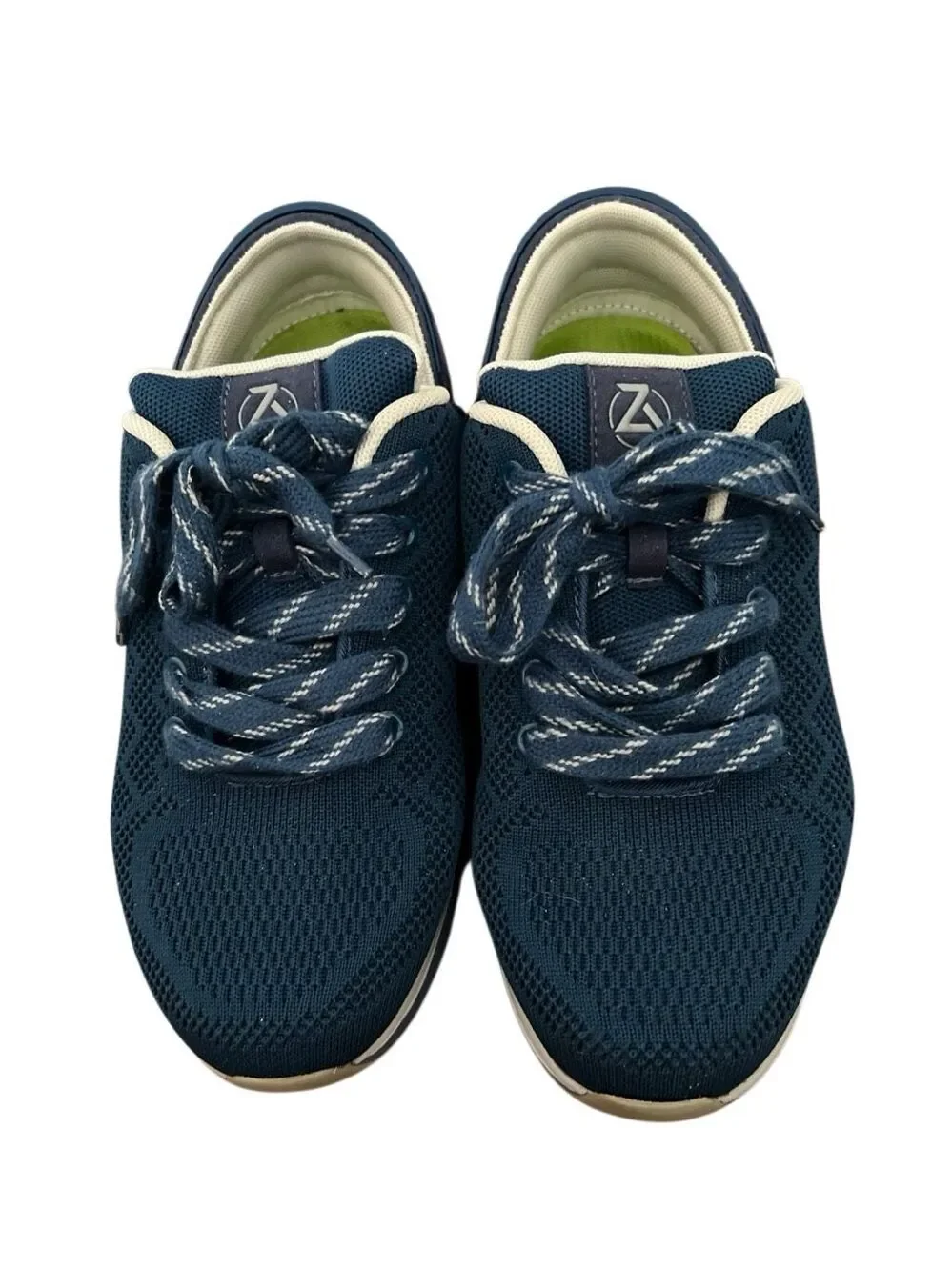 Zeba Women’s Sneakers comfort hands free Sz.8